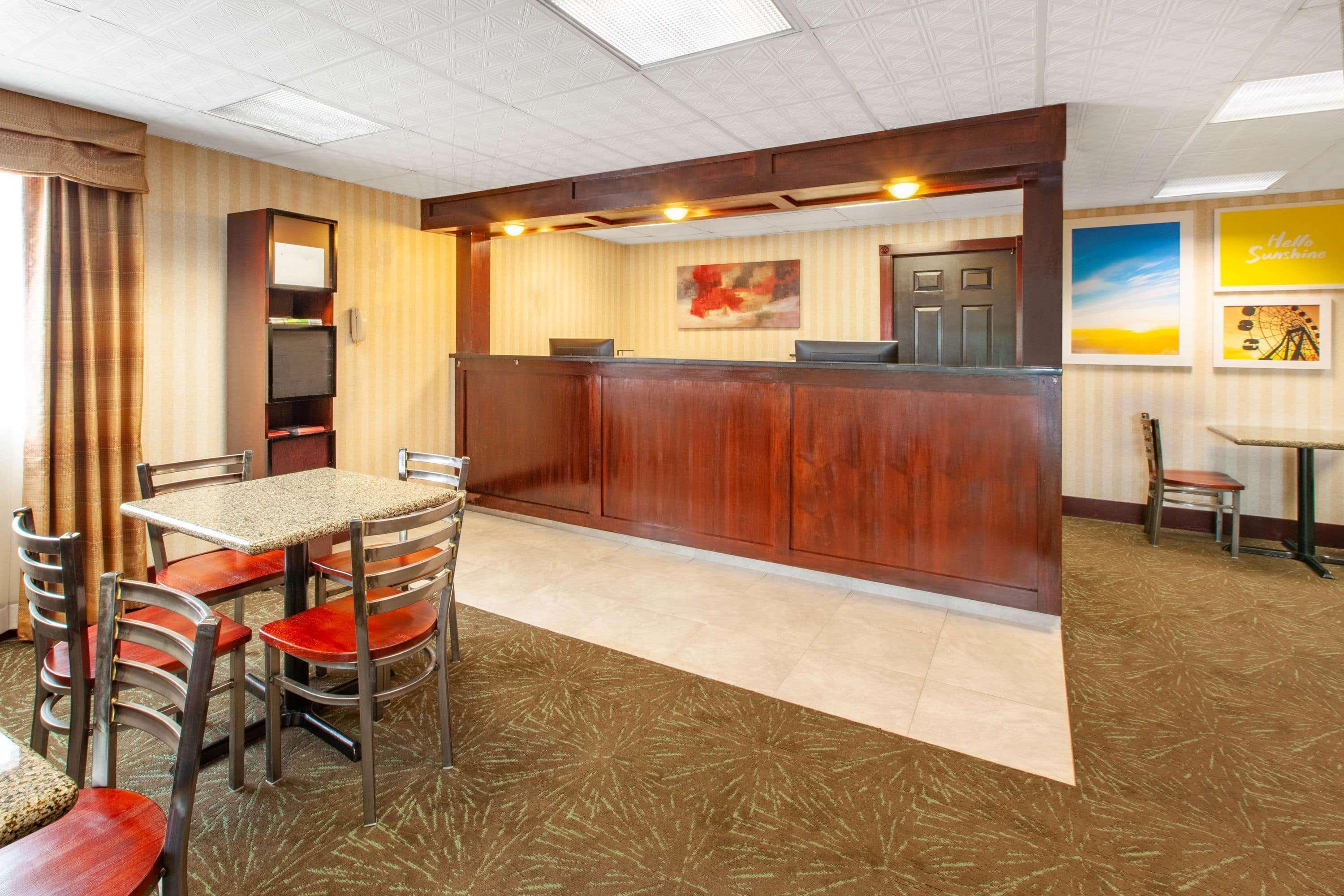 Days Inn By Wyndham Grantville Eksteriør bilde