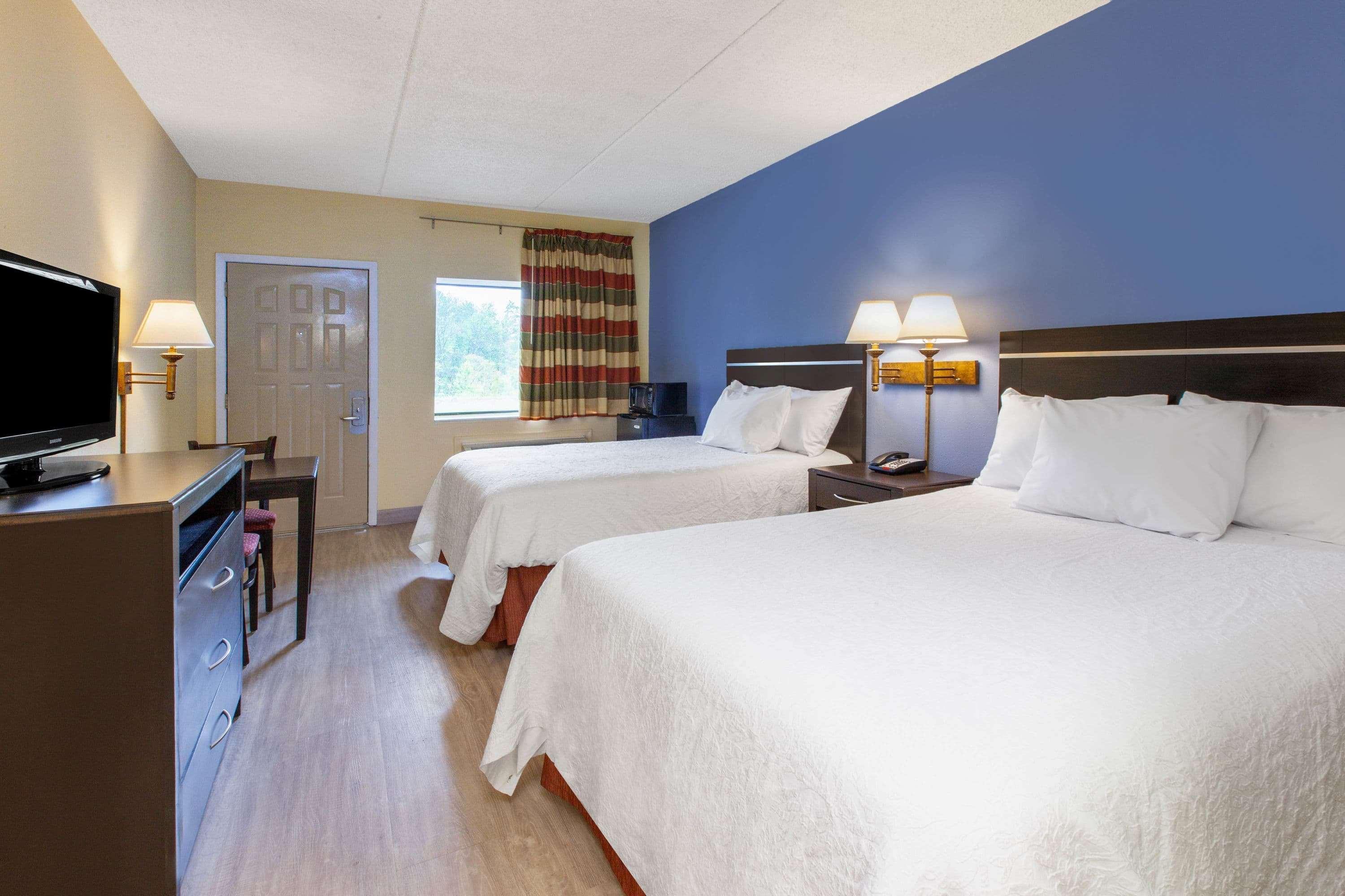 Days Inn By Wyndham Grantville Eksteriør bilde